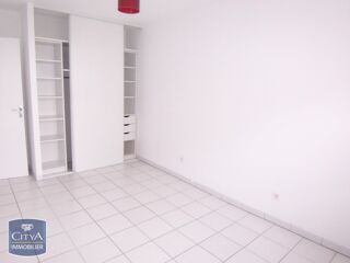  Appartement à louer 2 pièces 36 m²
