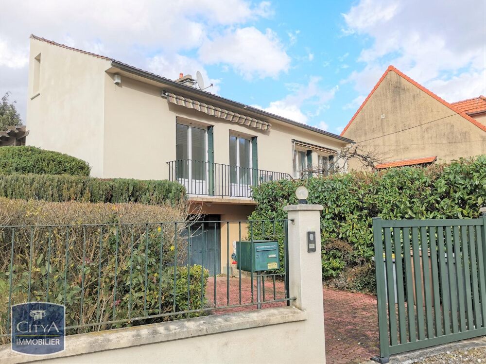 À LOUER : Découvrez cette charmante maison T4 située à L....