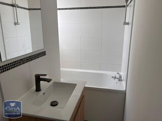  Appartement à louer 3 pièces 67 m²