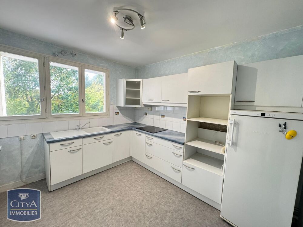 location Appartement - 4 pièce(s) - 80 m² Le Mans (72000)