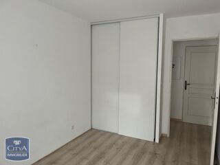  Appartement à louer 3 pièces 66 m²