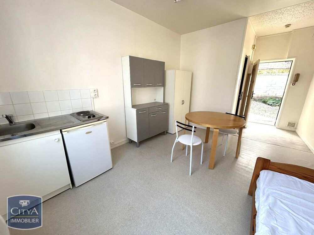 location Appartement - 1 pièce(s) - 18 m² Saint-Quentin (02100)