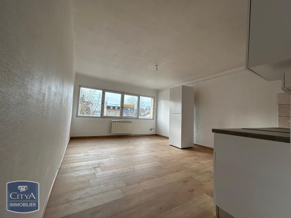 location Appartement - 2 pièce(s) - 42 m² Vrigne-aux-Bois (08330)