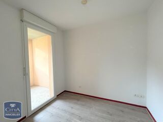  Appartement à louer 3 pièces 55 m²