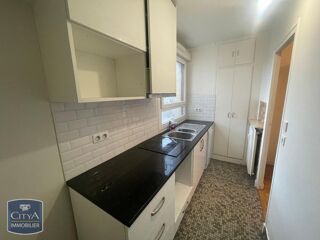  Appartement à louer 3 pièces 56 m²