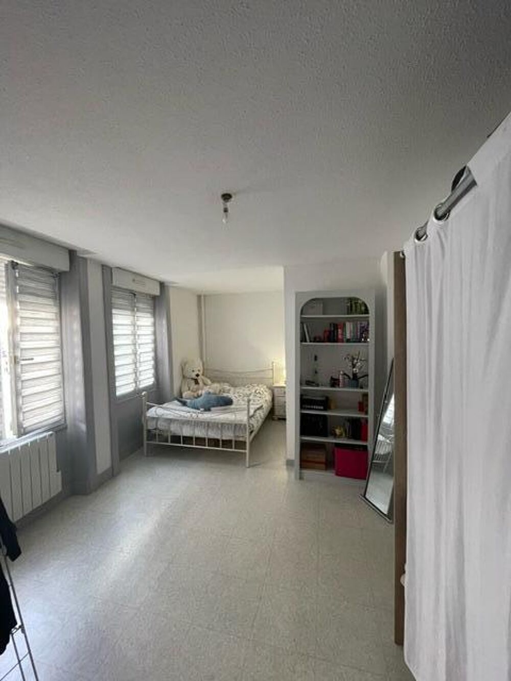 17 rue Joannes Beaulieu - ST JUST - Appartement de type ....