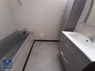  Appartement à louer 2 pièces 45 m²