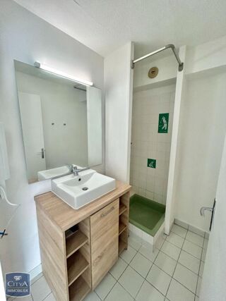  Appartement à louer 2 pièces 30 m²