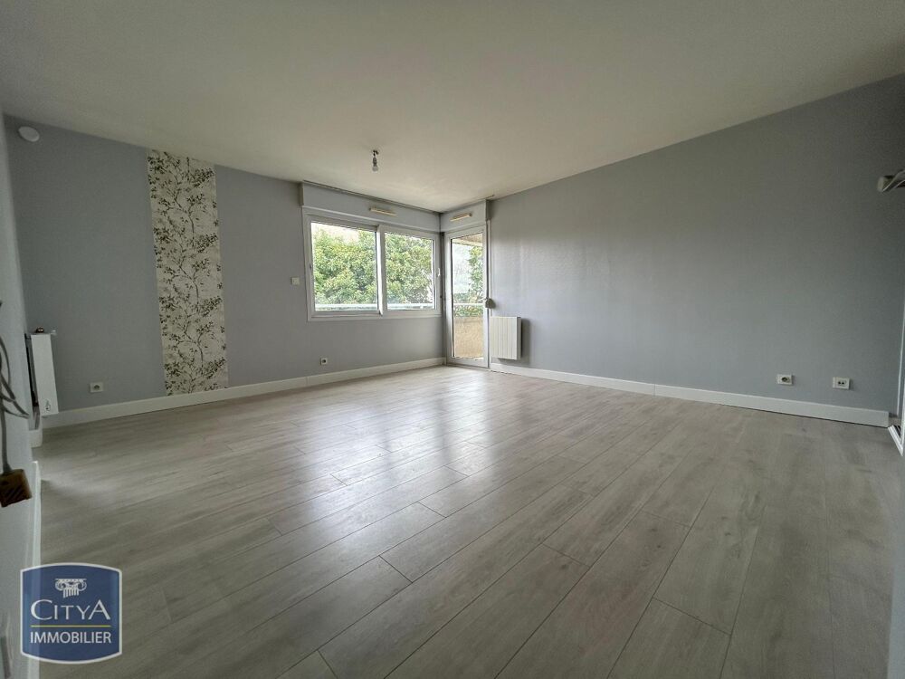 location Appartement - 1 pièce(s) - 34 m² Poitiers (86000)