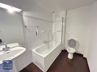  Appartement à louer 3 pièces 63 m²