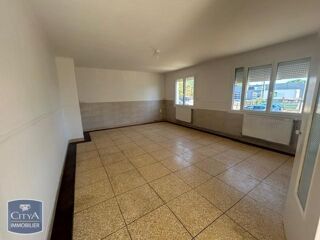  Maison à louer 4 pièces 84 m²