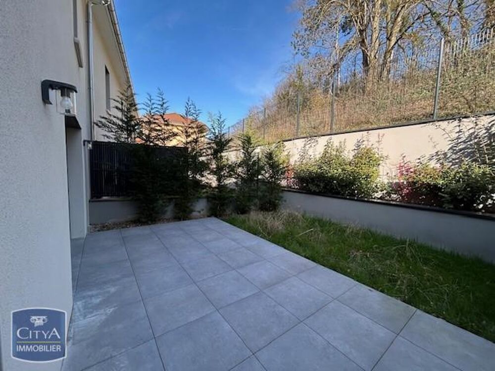 À LOUER ! Découvrez cette charmante maison T4 située à P....