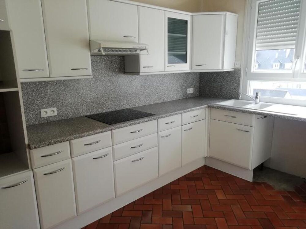 Prébendes - À LOUER : Appartement T5 situé dans le quart....