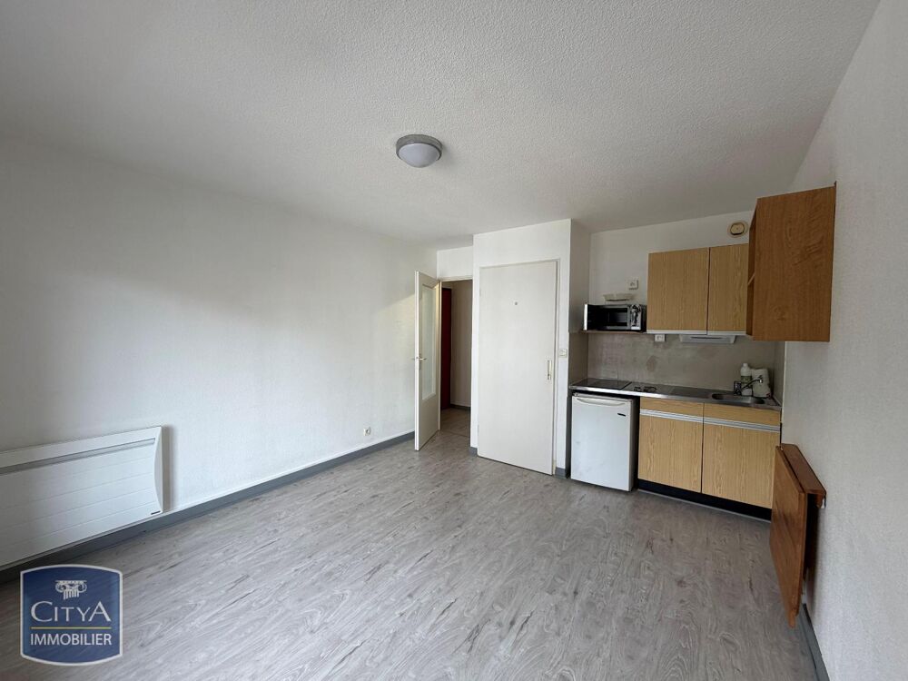 À LOUER : Appartement T1 à Grenoble, idéalement situé da....
