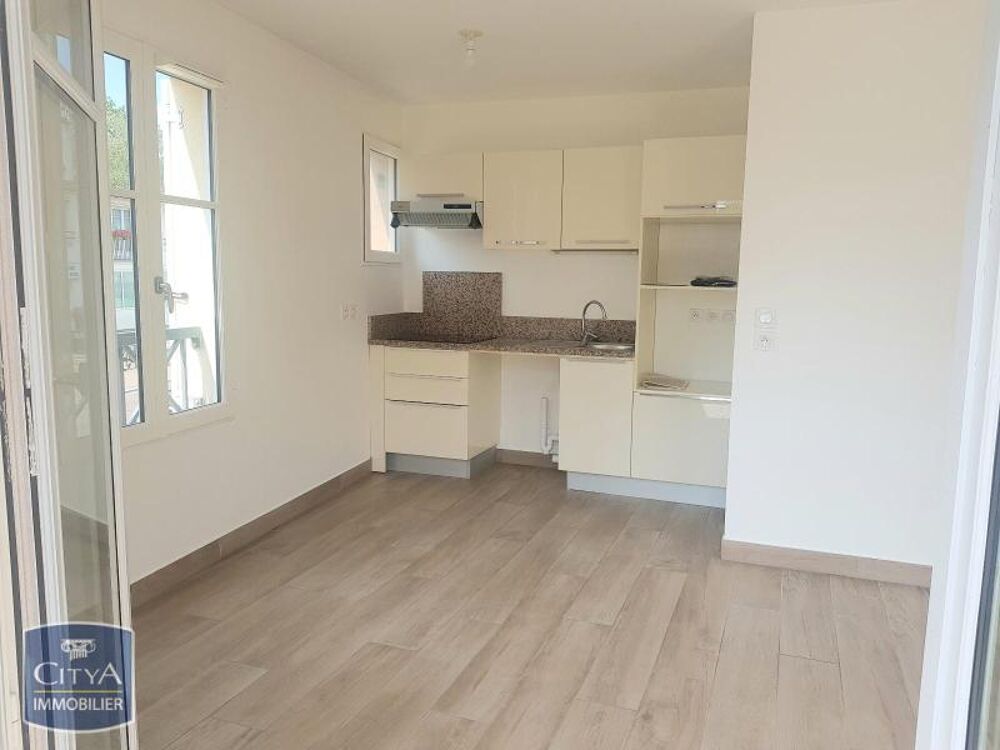 location Appartement - 3 pièce(s) - 56 m² Buc (78530)
