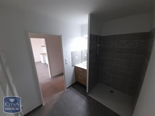  Appartement à louer 2 pièces 39 m²