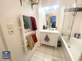  Appartement à louer 2 pièces 48 m²