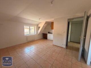  Appartement à louer 2 pièces 33 m²