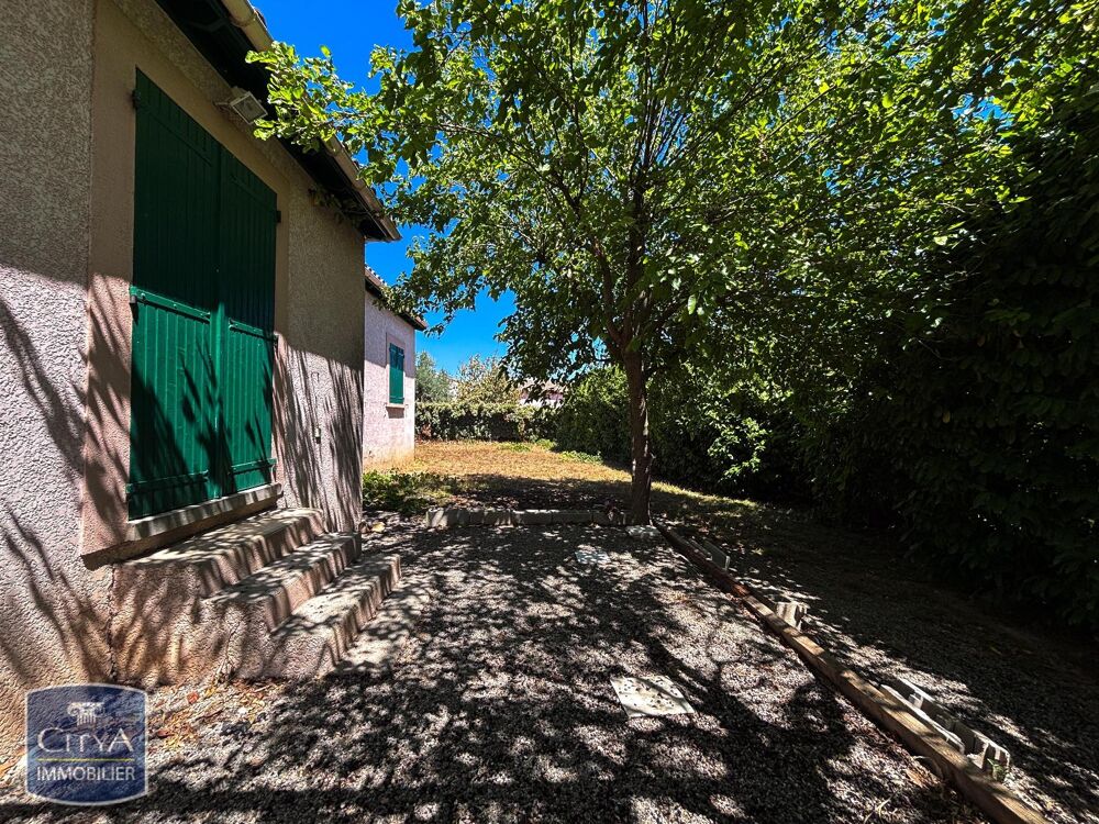 À LOUER : Découvrez cette charmante maison qui vous atte....