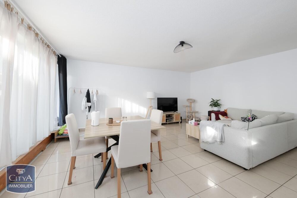 location Appartement - 3 pièce(s) - 94 m² Vichy (03200)