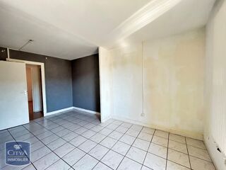  Appartement à louer 2 pièces 37 m²