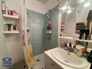  Appartement à louer 2 pièces 44 m²