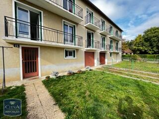  Appartement à louer 4 pièces 90 m²