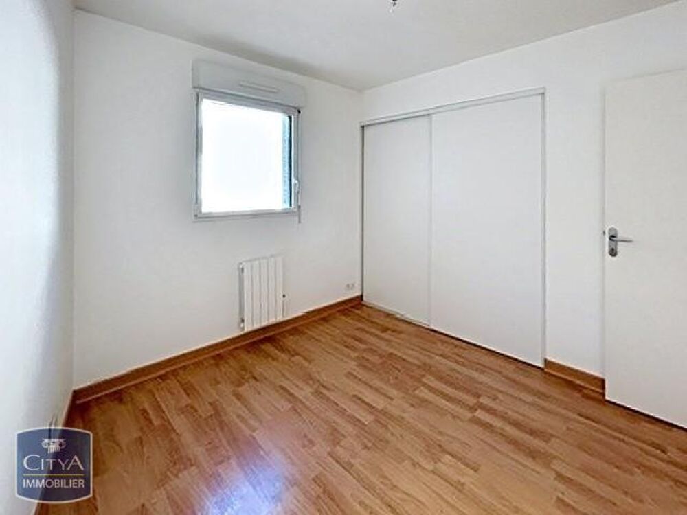 location Appartement - 3 pièce(s) - 77 m² Saint-Brieuc (22000)