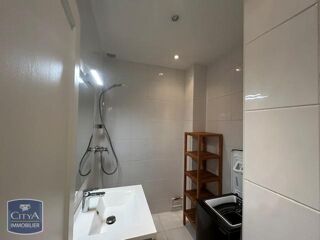  Appartement à louer 2 pièces 38 m²