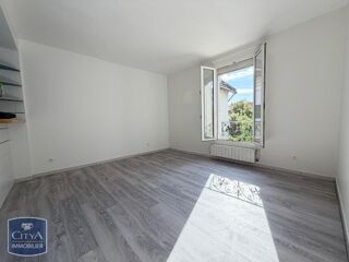  Appartement à louer 2 pièces 41 m²