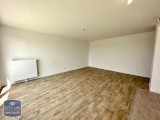  Appartement à louer 3 pièces 64 m²