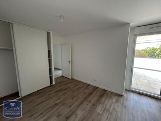  Appartement à louer 3 pièces 63 m²