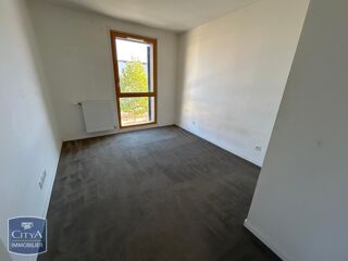  Appartement à louer 3 pièces 55 m²