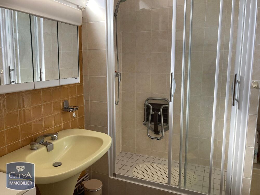location Appartement - 5 pièce(s) - 107 m² Mâcon (71000)