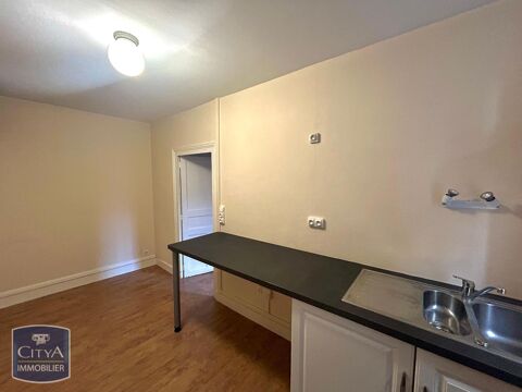 Nous vous proposons &agrave; la location un local profession... 1300 01000 Bourg en bresse