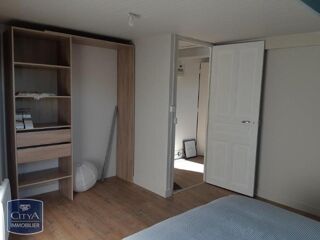  Appartement à louer 2 pièces 33 m²