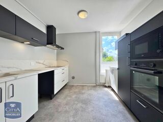  Appartement à louer 3 pièces 62 m²