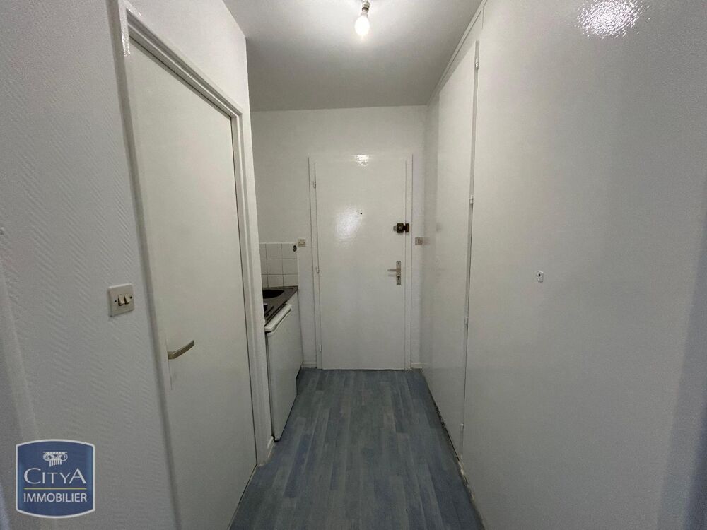 À LOUER : Appartement T1 situé à Strasbourg. Ce bien imm....