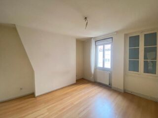  Appartement à louer 3 pièces 58 m²