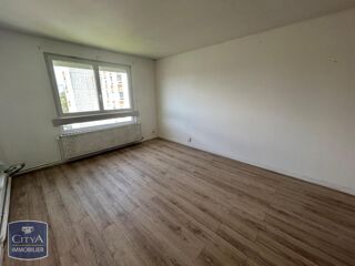 Appartement à louer 3 pièces 