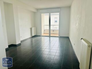  Appartement à louer 3 pièces 56 m²