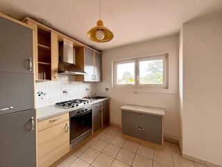  Appartement à louer 2 pièces 37 m²