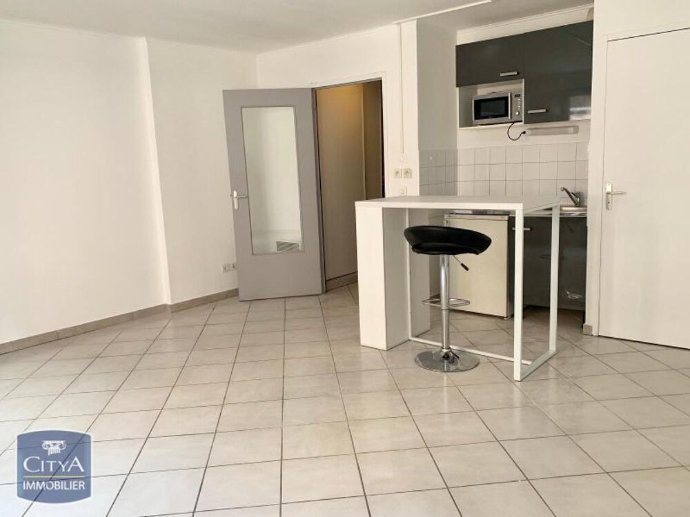 location Appartement - 1 pièce(s) - 30 m² Lyon 7