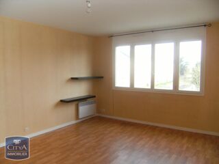  Appartement à louer 1 pièce 36 m²