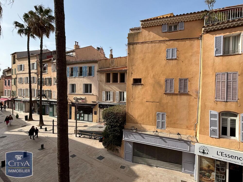 location Appartement - 1 pièce(s) - 22 m² Sanary-sur-Mer (83110)