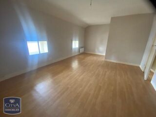  Appartement à louer 2 pièces 45 m²