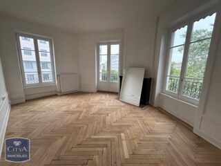 Appartement � louer 4 pi�ces 99 m�