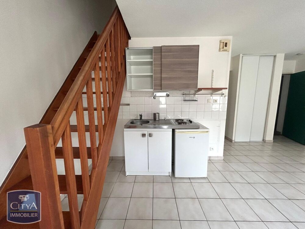 A LOUER : Rue Saint Georges. Appartement récent T2 situé....