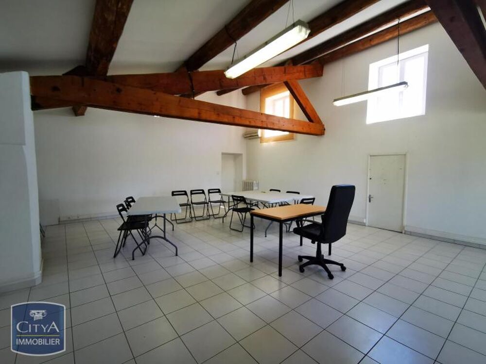  Location / Local Commercial Le Pontet (84130)