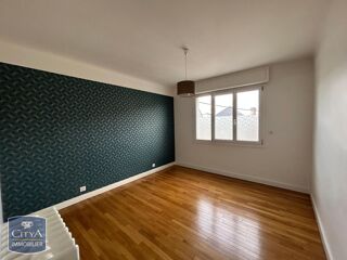  Appartement à louer 3 pièces 69 m²